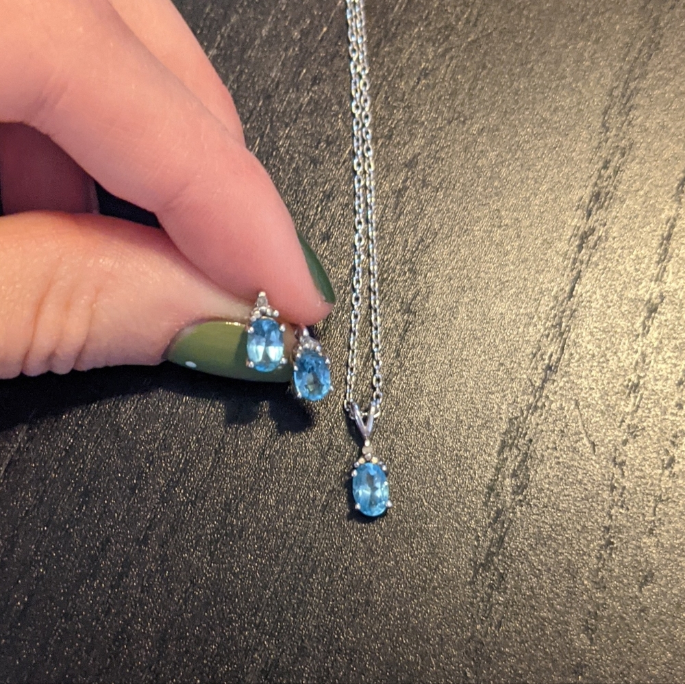 Moving Sale! December Birthstone Silver Necklace and Earring Set